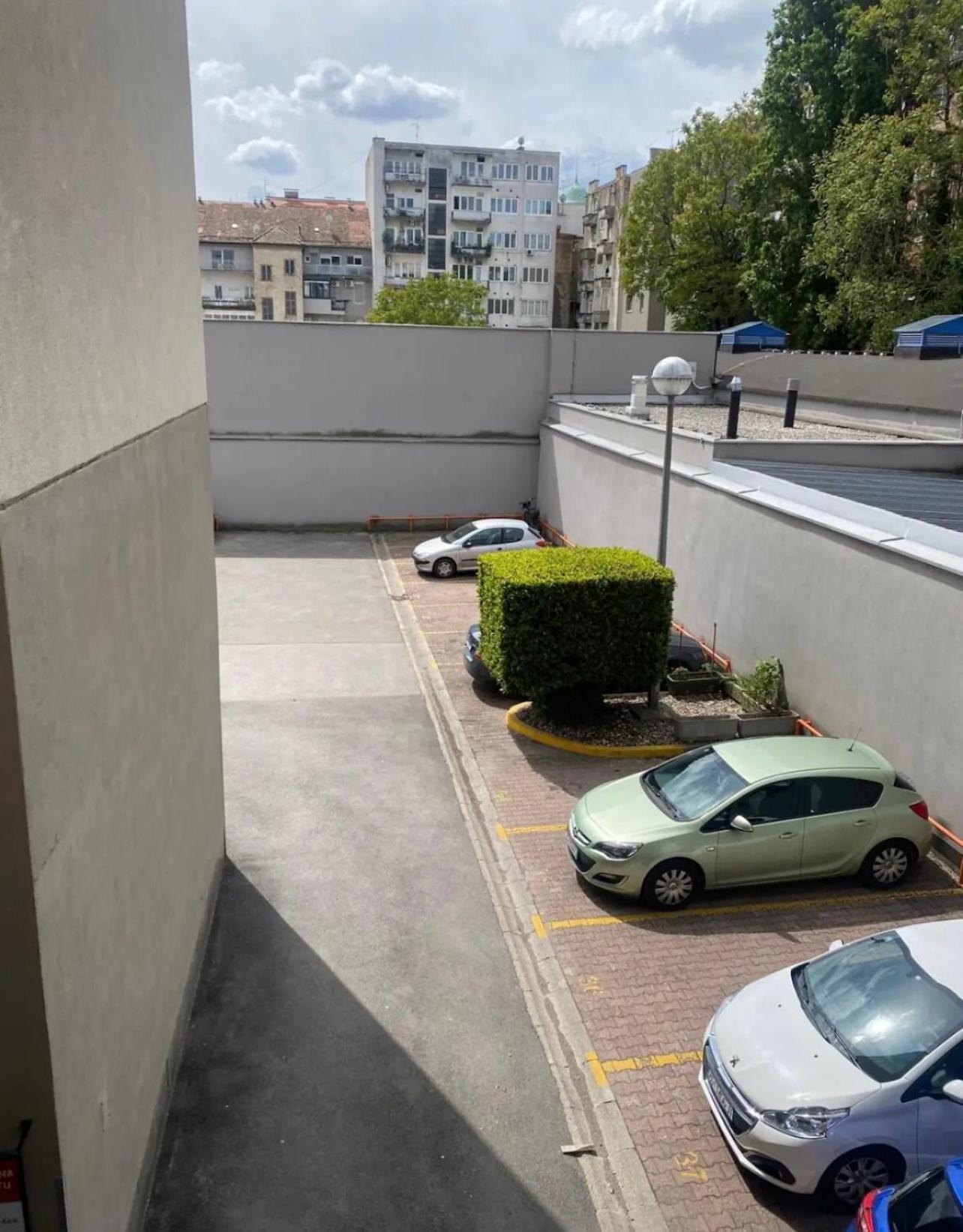 Deluxe City As Apartment - Free Parking Zagreb Luaran gambar